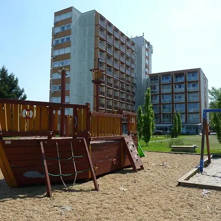 Beatrix Apartman *